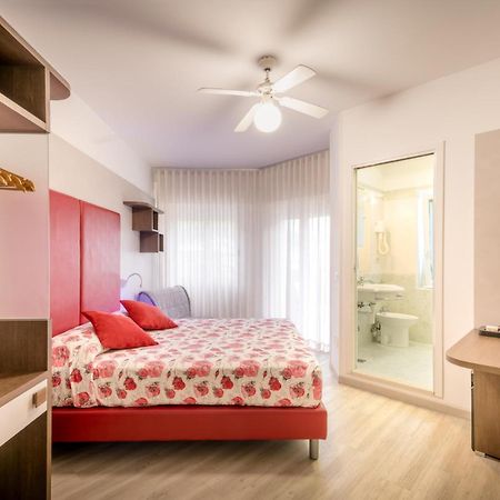 Hotel All'Orologio 3 Stelle Superior كاوْرلي المظهر الخارجي الصورة